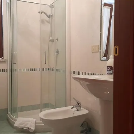 Fontana Vecchia Apartment
